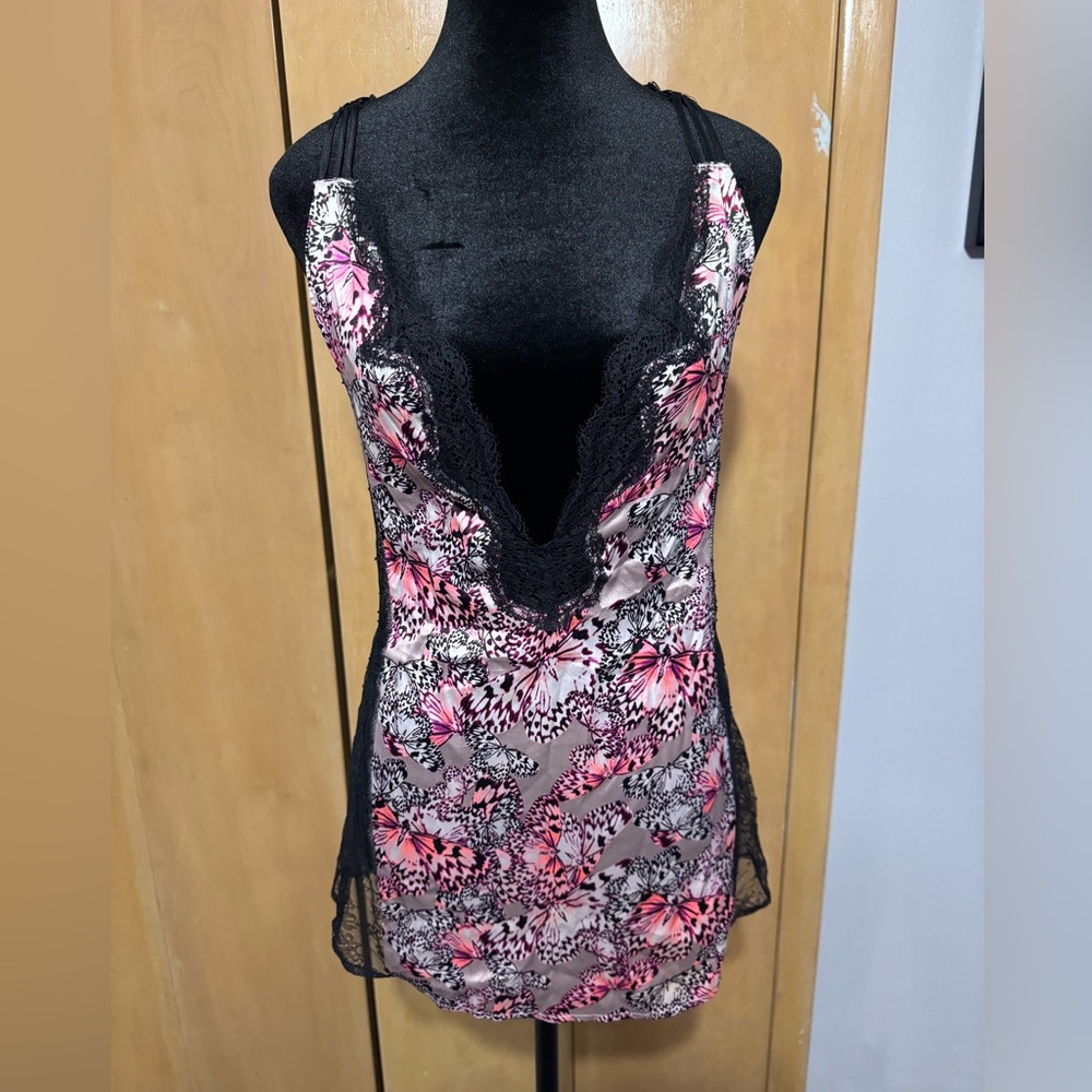 Victorias Secret - Size small - new without tags - butterfly slip dress/ nightie